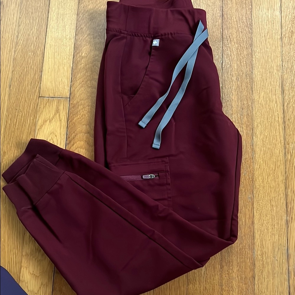 FIGS Burgundy Joggers with grey drawstring XSP